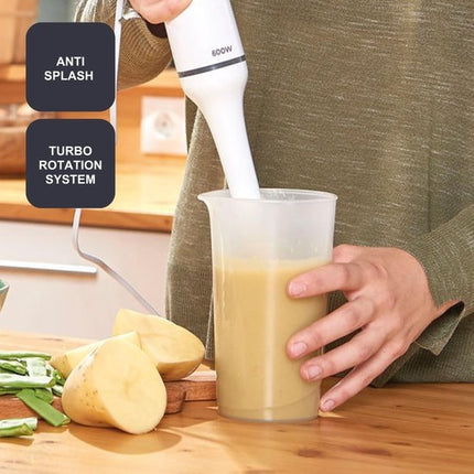 Black+Decker - Handblender BXHB500E 600W | Compact en Ergonomisch Ontwerp | Afneembare Kunststof Staaf | Anti - Spat | Inclusief Maatbeker | Kunststof | Wit - Seprio