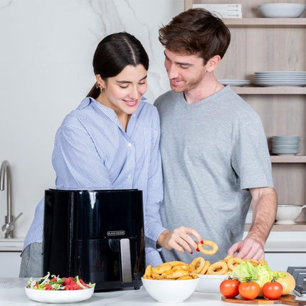 BLACK+DECKER - Heteluchtfriteuse - 5L - 8 Programma's - Antiaanbaklaag - Zwart - 1450W - Seprio