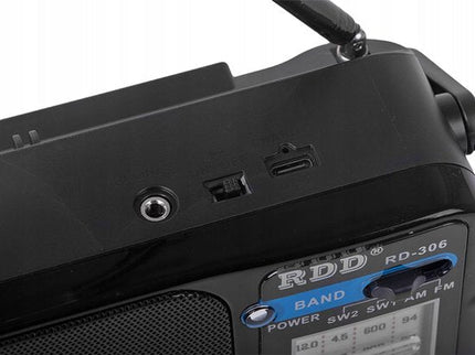 Nexara - Draagbare Noodradio - Radio op Batterijen - Incl. Zaklamp - Zwart - Seprio